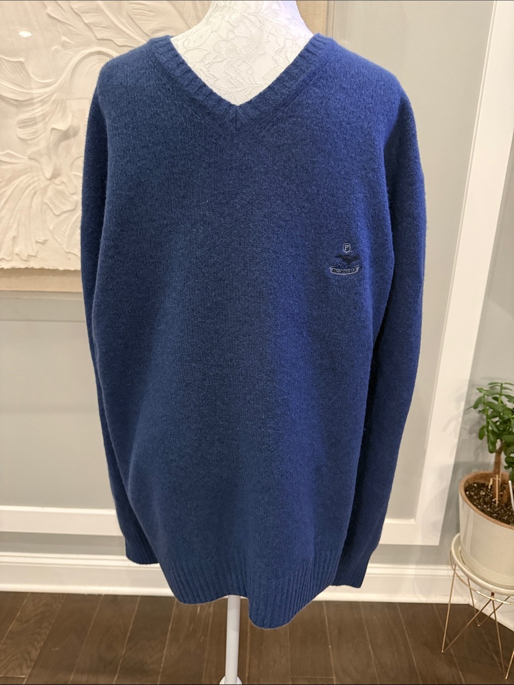Vintage Façonnable Blue Wool Blend V-Neck Sweater XL Italy Old Money Preppy